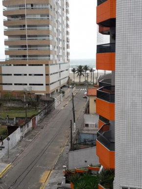 Apto Praia Grande - 50 metros da praia